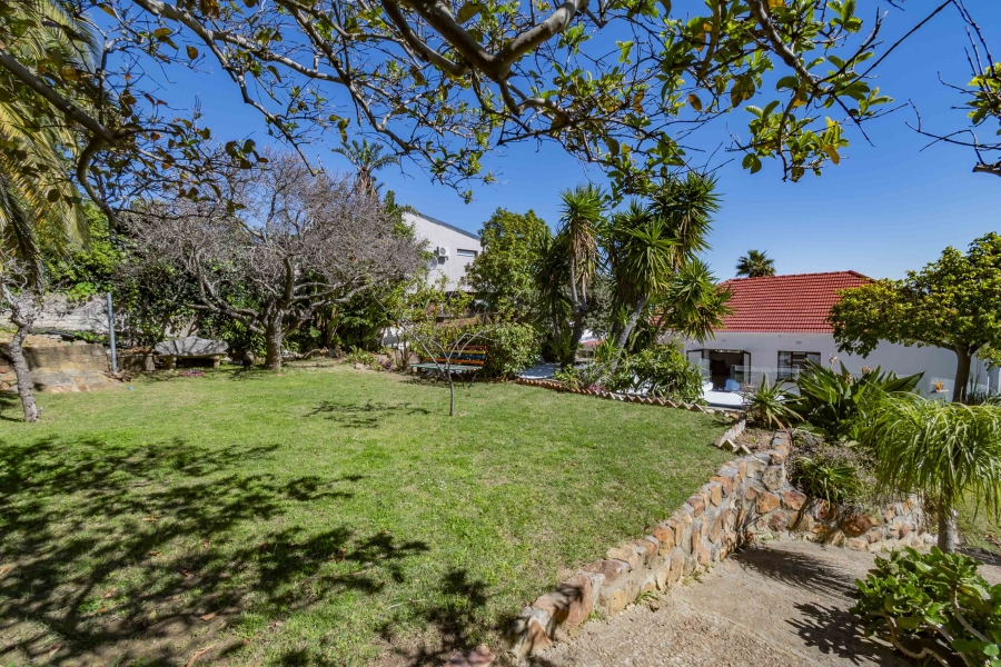 3 Bedroom Property for Sale in Camps Bay Western Cape